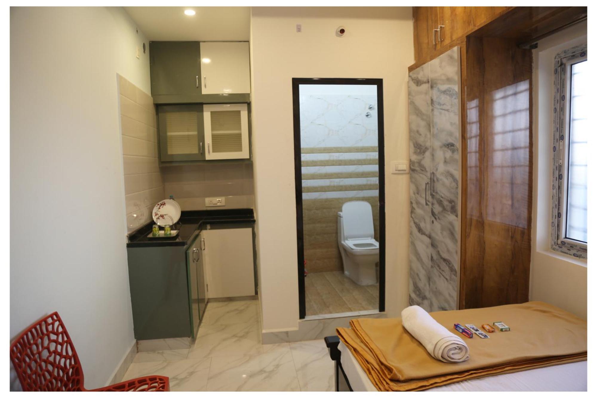 Padmavathi Homestay Tirupati Ngoại thất bức ảnh