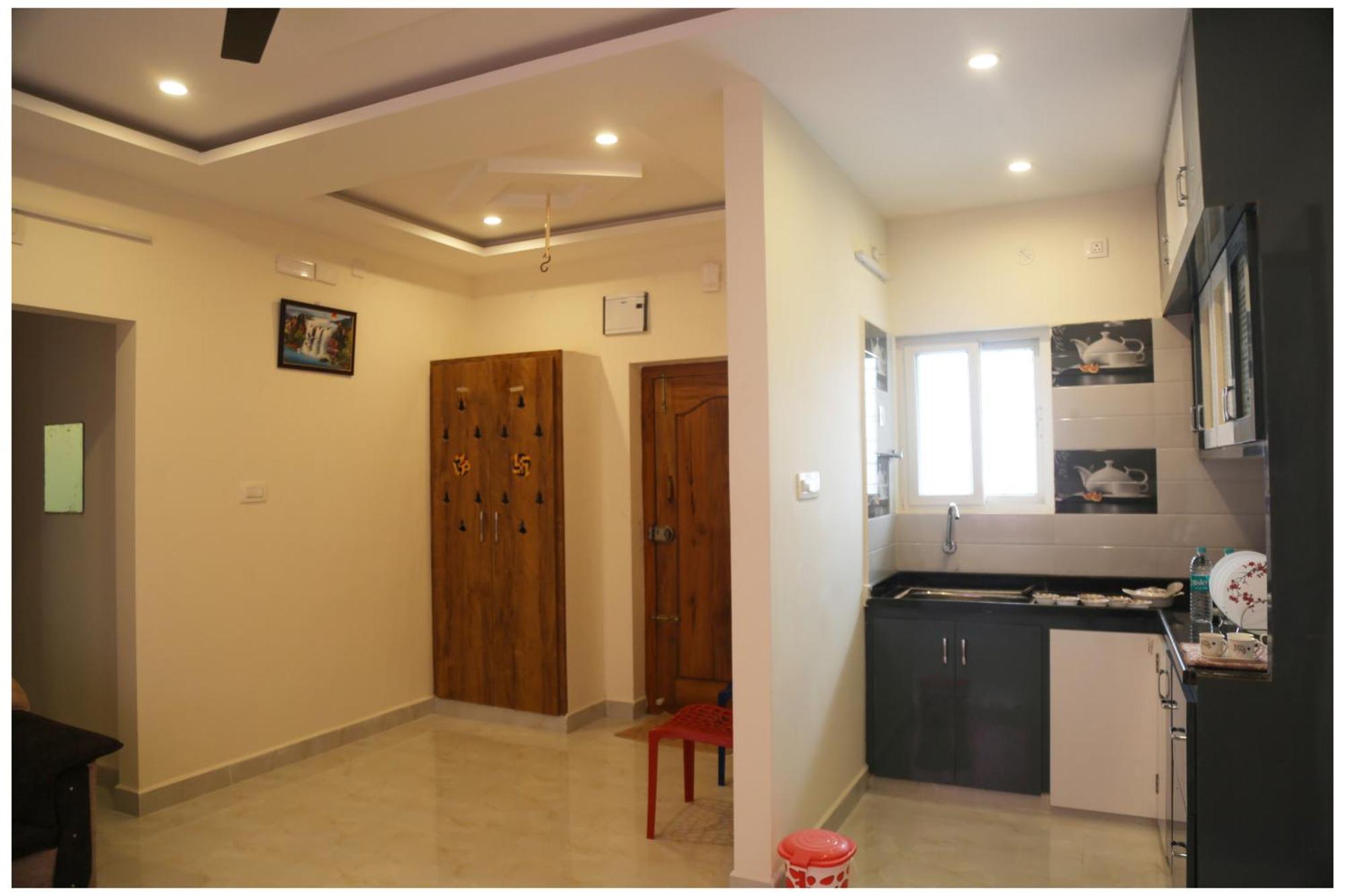 Padmavathi Homestay Tirupati Ngoại thất bức ảnh